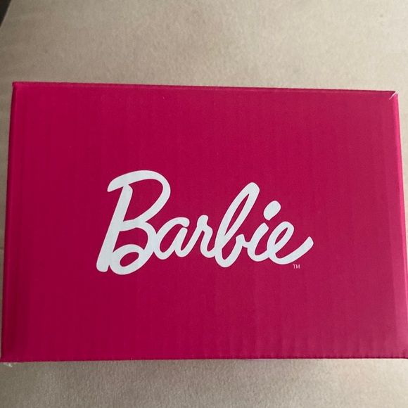 Barbie Pink Ceramic Mug - Picture 2 of 5